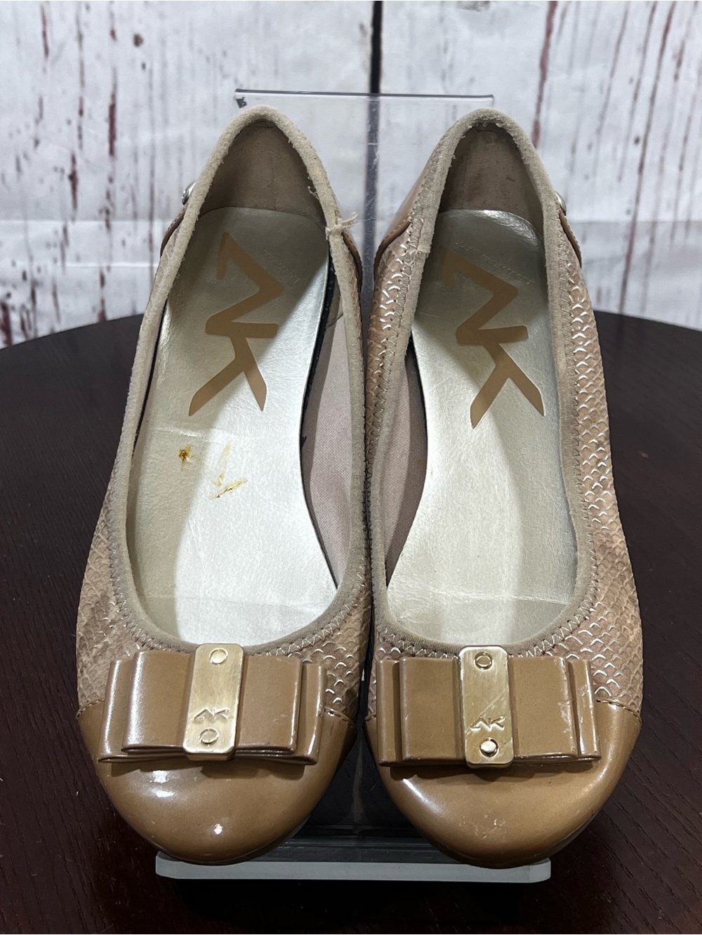 Anne Klein Taupe Snake embossed patent Bow-Accent Women’s Ballet Flats 6